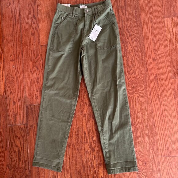 NWT Curve Appeal Utilitarian Army Green Cargo Straight Leg Pants Size 2 NEW - Picture 2 of 12